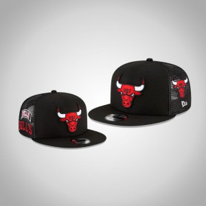 Chicago Bulls 9FIFTY Snapback Men's Scatter Trucker Hat - Black 976013-430