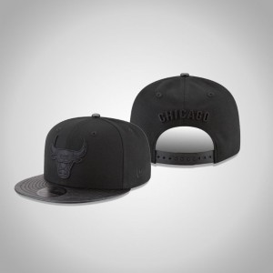 Chicago Bulls Camo Pressed 9Fifty SnapBack Men's Blackout Collection Hat - Black 269583-447