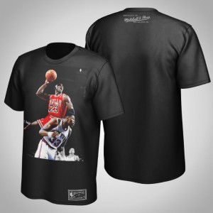 Michael Jordan Chicago Bulls Men's #23 NBA Legend Slam Dunk T-Shirt - Black 917959-532