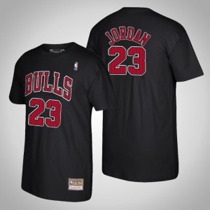 Michael Jordan Chicago Bulls Hardwood Classics Men's #23 Reload T-Shirt - Black 526514-111