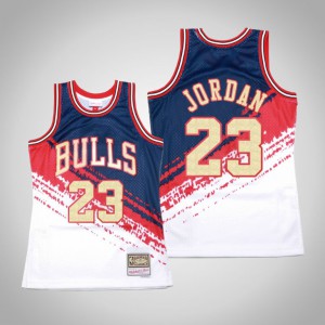 Michael Jordan Chicago Bulls 1997-98 Hardwood Classics Men's #23 USA Jersey - White 961155-395