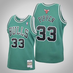 Scottie Pippen Chicago Bulls Sep-08 Men's #33 Hardwood Classics Jersey - Green 406984-204