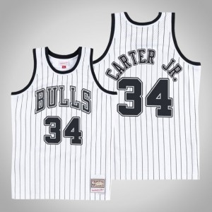 Wendell Carter Jr. Chicago Bulls Hardwood Classics Men's #34 Concord Collection Jersey - White Black 348120-356