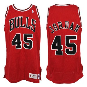 Michael Jordan Chicago Bulls Swingman Men's #45 Road Jersey - Red 111351-958