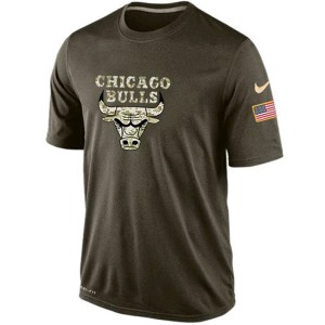 Chicago Bulls NBA Dri-FIT Men's Salute To Service T-Shirt - Camo 598524-721